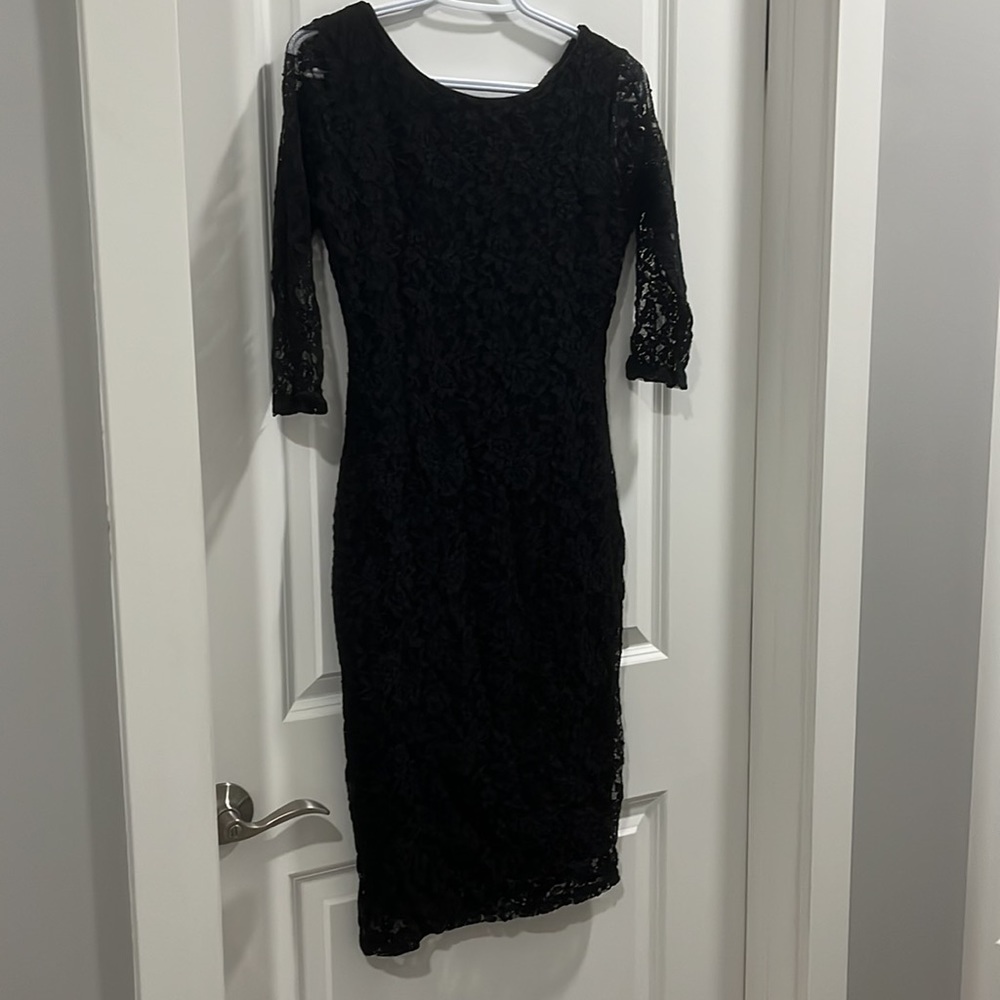 Medium black lace-style dress